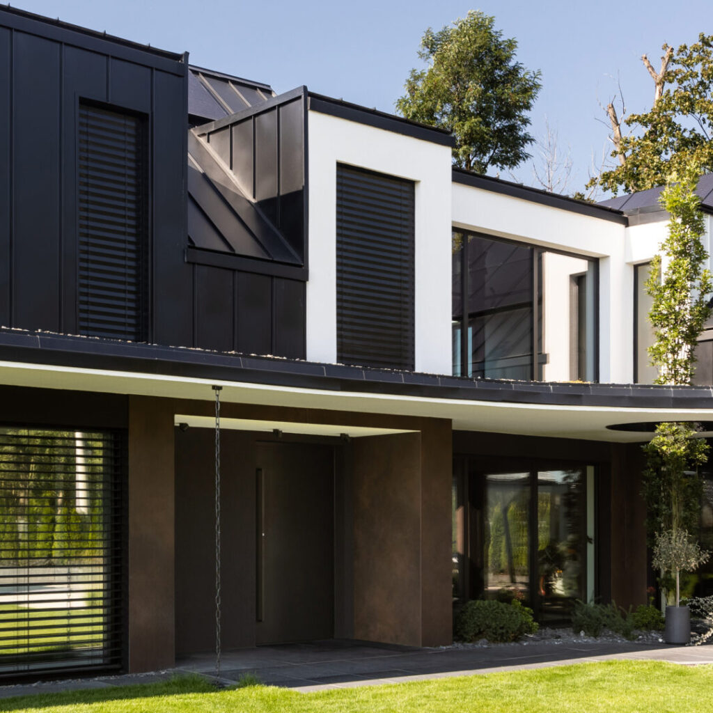 Polen01_Front_quadrat