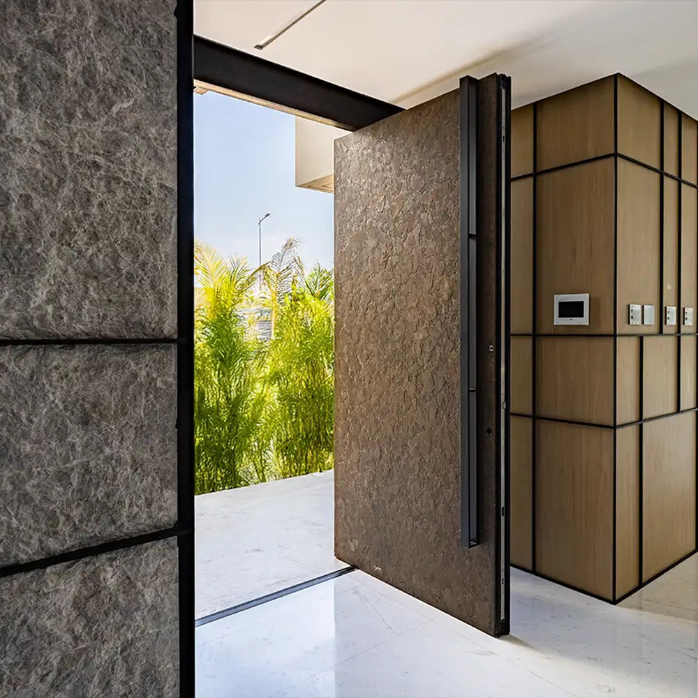 Dubai02_Innen_quadrat